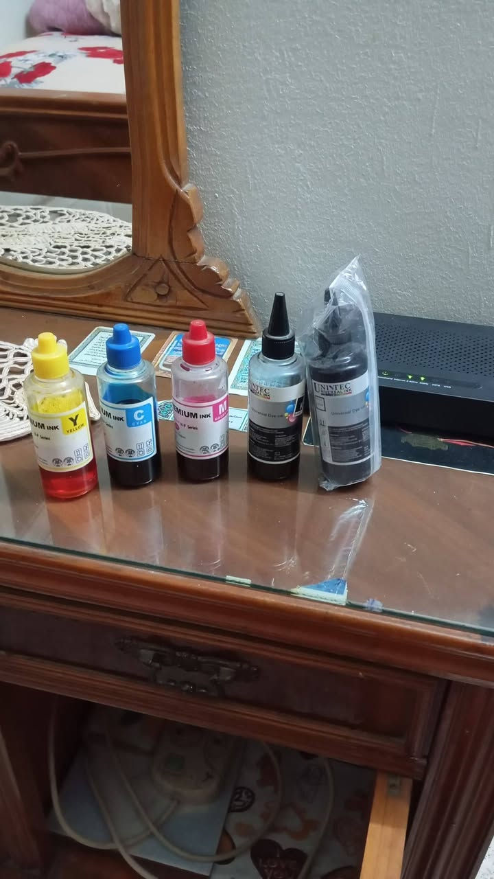نوع البرنتر
HP DESKJET PLUS 4120
مستعملة بحالة زيرو زي الجديد و أحسن 
جبتها وقت مشروع التخرج و دلوقتي مش محتجاها و عايزة ابيعها 
و معاها ازايز الحبر بتاعها كمان


**إذا كنت صاحب هذا الإعلان وتريد حذفه لأي سبب، رجاءا أرسل رسالة إلى الدعم الفني**