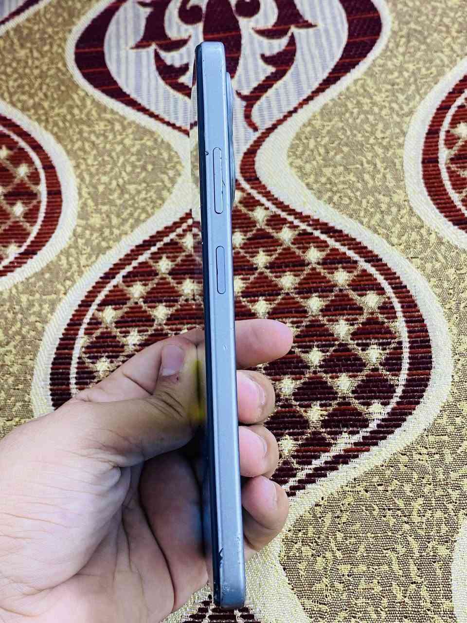 انفنكس سمارت 9 مكفول مجرد الشاشه انرفعت ورجعت حطيتلها سليكون ذاكره 64بطاريه5000 ويا شاحنه الاصليه كلشي شغال سعر 130 وبي مجال كلش بصيط لحد ابو ل100 اطلع كبل ***********
