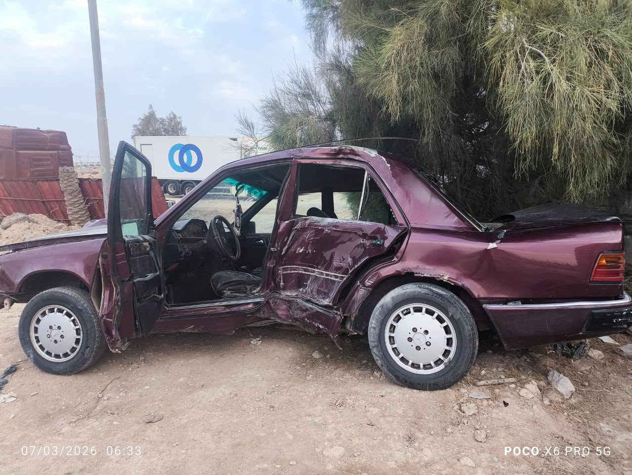 #للبيع
مارسدس دب  موديل 91 رقم  ميسان  بإسمي گير ومحرك  3000 VVT  بيها حادث وهاي الصور
 السعر 25 بيها مجال 
 
المكان البصرة القرنة الشرش 
***********
