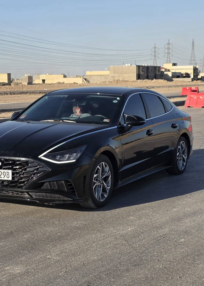 السلام عليكم 
سوناتا 2023 لون اسود 
ماشيه 31 ميل
رقم اربيل الدولي هزه جديده
تضليل سنويه 
السياره فول مواصفات (عدا الفتحه)
مواصفات
شاشه 
كامره
لايت عدسات
بصمه
رادار امامي
رادار خلفي
رادار جانبي
لد امامي خلفي
ويل كب
توقف ذاتي 
قياده ذاتيه
اربع انضمه قياده
تنبيه خروج عن المسار
تحديد مسار 
فول تحكم ستيرن
كشن السائق كهرباء
تدفئه بالكشنات 
داخل  اسود
ترحيب عند الاقتراب
تشغيل عن بعد
محرك 2500✈️ بدون تيربو 
حادثها چاملغ وبنيد (بدون دواخل )
السعر 173 وبيها مجال 
عنواني بغداد /الدوره ***********
