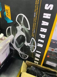 ٧٥ قطعة • إلكترونيات • مزاد