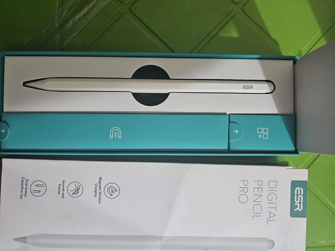 سلام عليكم
قلم ايباد من شركة ESR الامريكية
مدعم من شركة ابل
القلم يربط مباشر بالجهاز بدون بلوتوث
يدعم شحن مغناطيسي وشحن لاسكي
قلم سريع جدا بدون لاك
السعر 
٣٥ الف
علما سعره بالاسواق ٧٥ الف
توصيل موجود


**إذا كنت صاحب هذا الإعلان وتريد حذفه لأي سبب، رجاءا أرسل رسالة إلى الدعم الفني**