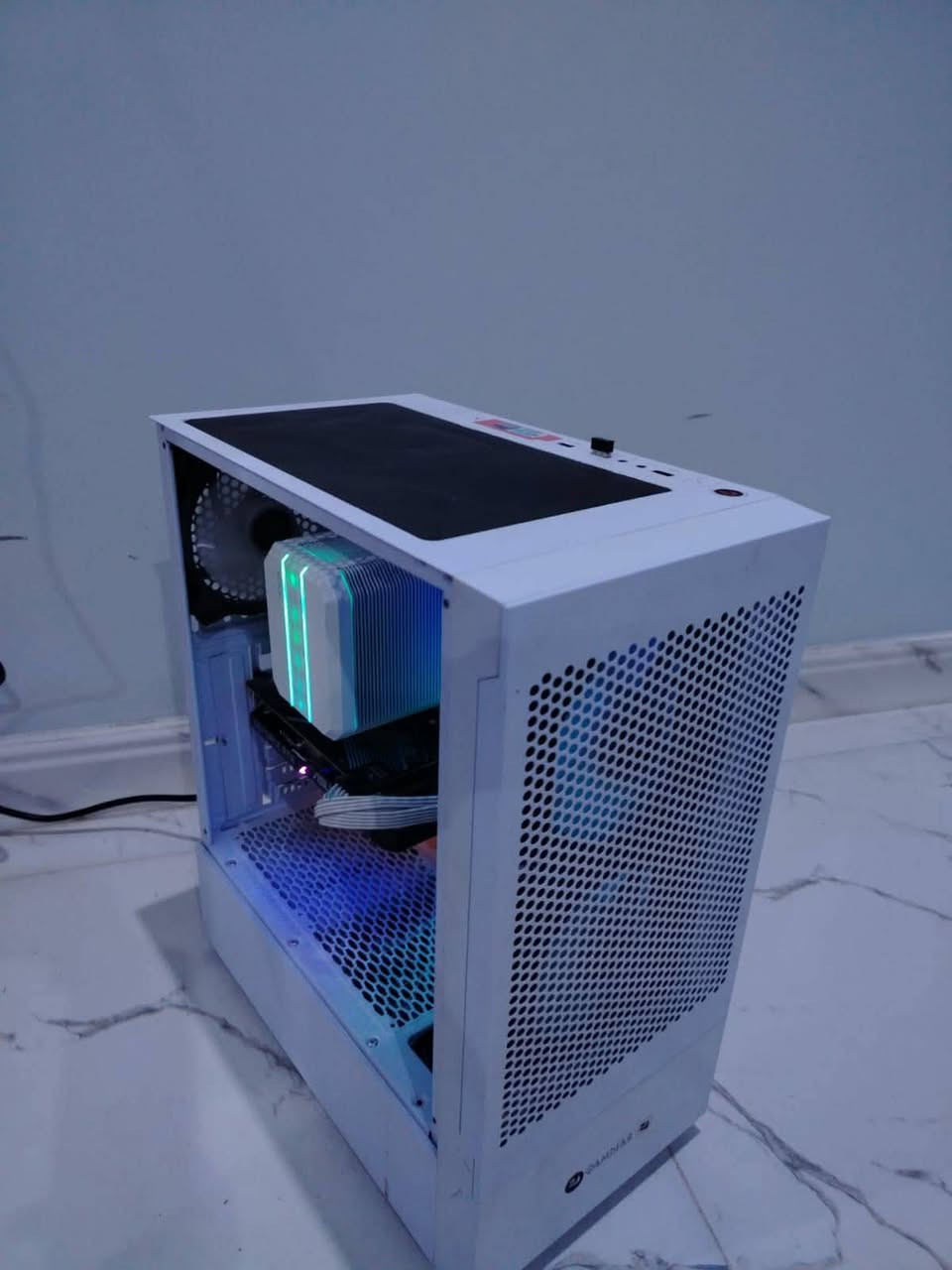 السلام عليكم
تجميعة للبيع
Ryzen 5 5500
Ram 16 3200
B550M-K ASUS
M.2 512 + 265
3060 12G ASUS DUAL
Case gamemax
نظيفة جداً استعمال 3 اشهر فقط و سبب البيع عدم التفرغ
السعر 750 الف
وأيضاً يوجد شاشة مستعملة شهر
MSI MAG 274F 200Hz 1080p
سعرها 150
تحياتي للجميع


**إذا كنت صاحب هذا الإعلان وتريد حذفه لأي سبب، رجاءا أرسل رسالة إلى الدعم الفني**