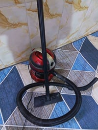 مكناسه كهربائية للبيع نضيفه وشغاله مابيه شي وسعر مناسب الاستفسار واتسا...