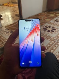 انفنكس ٥٠ برو • ٢٥٦ • مبدل شاشة