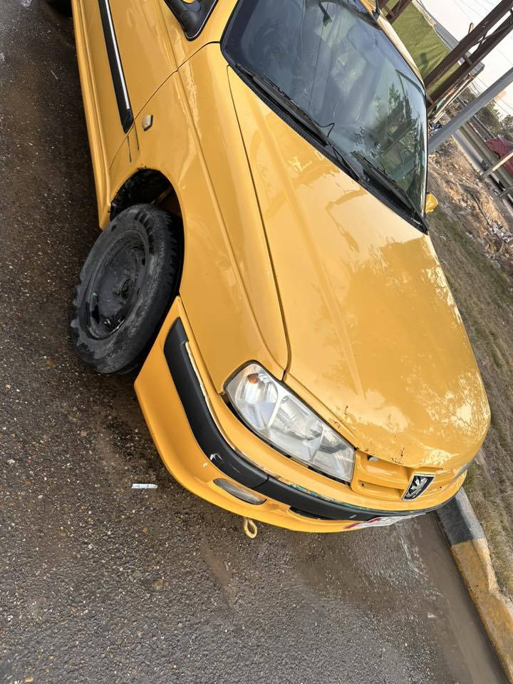 السلام عليكم ورحمة الله وبركاته
بيجو بارص للبيع او مراوس 
موديل 2015 
السيارة جاهزة وخير من الله 
 رقم بغداد 
الاستفسار الاتصال بالرقم 
***********
