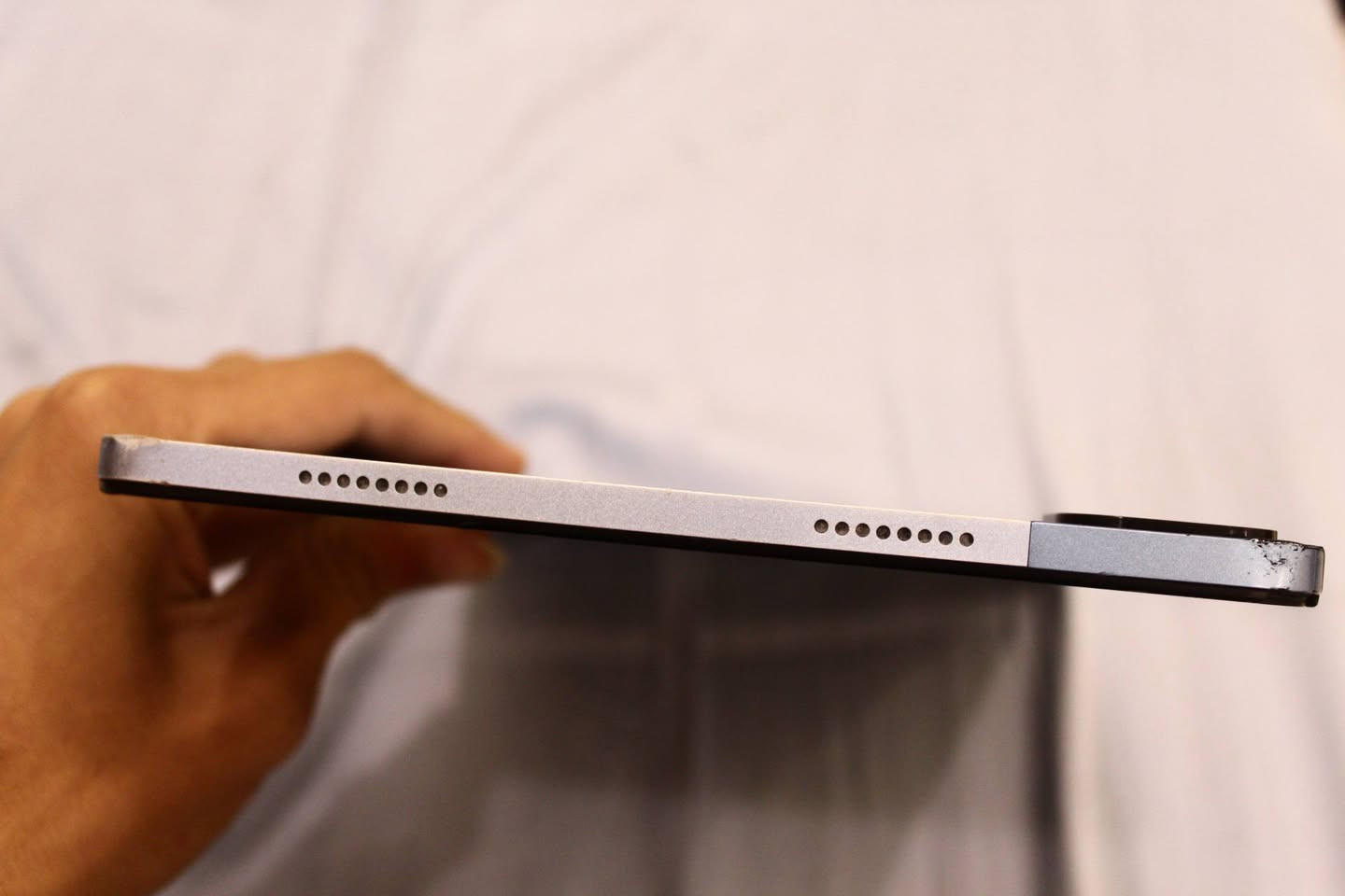 السلام عليكم 
ايباد infinx xpad ذاكره 128gb رام 12gb
يشغل ببجي 60 فريم سلاسه عليه كلش
بس بيه فطر واحد على طول الشاشه بس ما بيه اي عطل 
السعر 120 الف و ما بيه اي مجال
اكو توصيل لكل المحافظات


**إذا كنت صاحب هذا الإعلان وتريد حذفه لأي سبب، رجاءا أرسل رسالة إلى الدعم الفني**