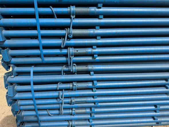 بسم الله الرحمن الرحيم 
السلام عليكم وصلت وجبه من جكات جك حاضن سن خشن اربيلي  ثقيل  كميه مفتوحه بغداد البلديات نتصل وتدلل يوجد توصيل جميع محافظات العراق للإستفسار                    
‏  *********** ‭
‏‭٠٧٧٣ ٤٣٢ ١٥٨٨‬ بغداد
