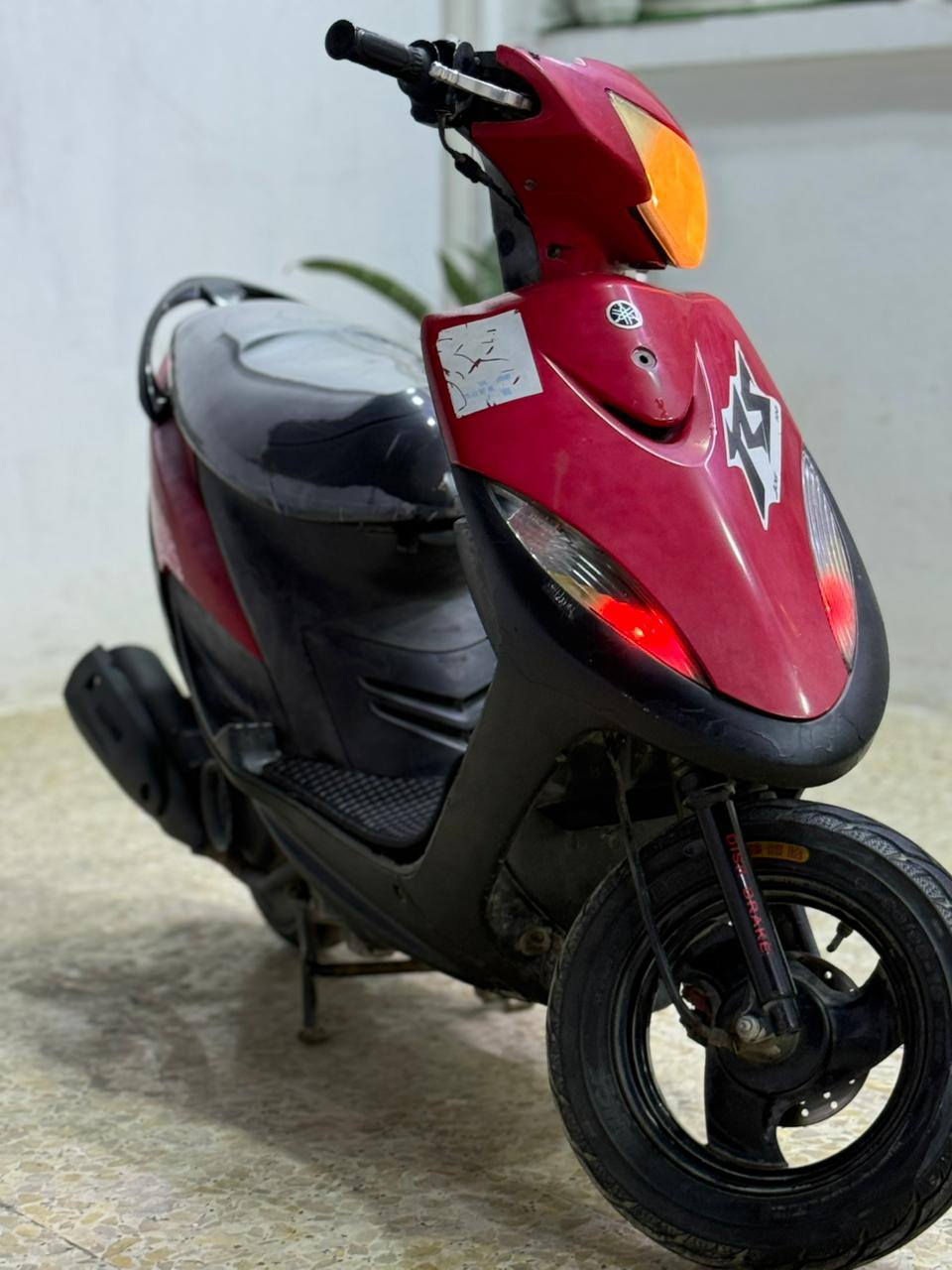 سلام عليكم دراجه عدله مال رمبه بلاديه مختمه ختم واحد  مكفوله مامفتوحه تجي  جيب فيتر وتفحص  دراجه مستعجل علئ بيعته  السعر 700  مكاني الدوره ابو دشير  رقم ***********
