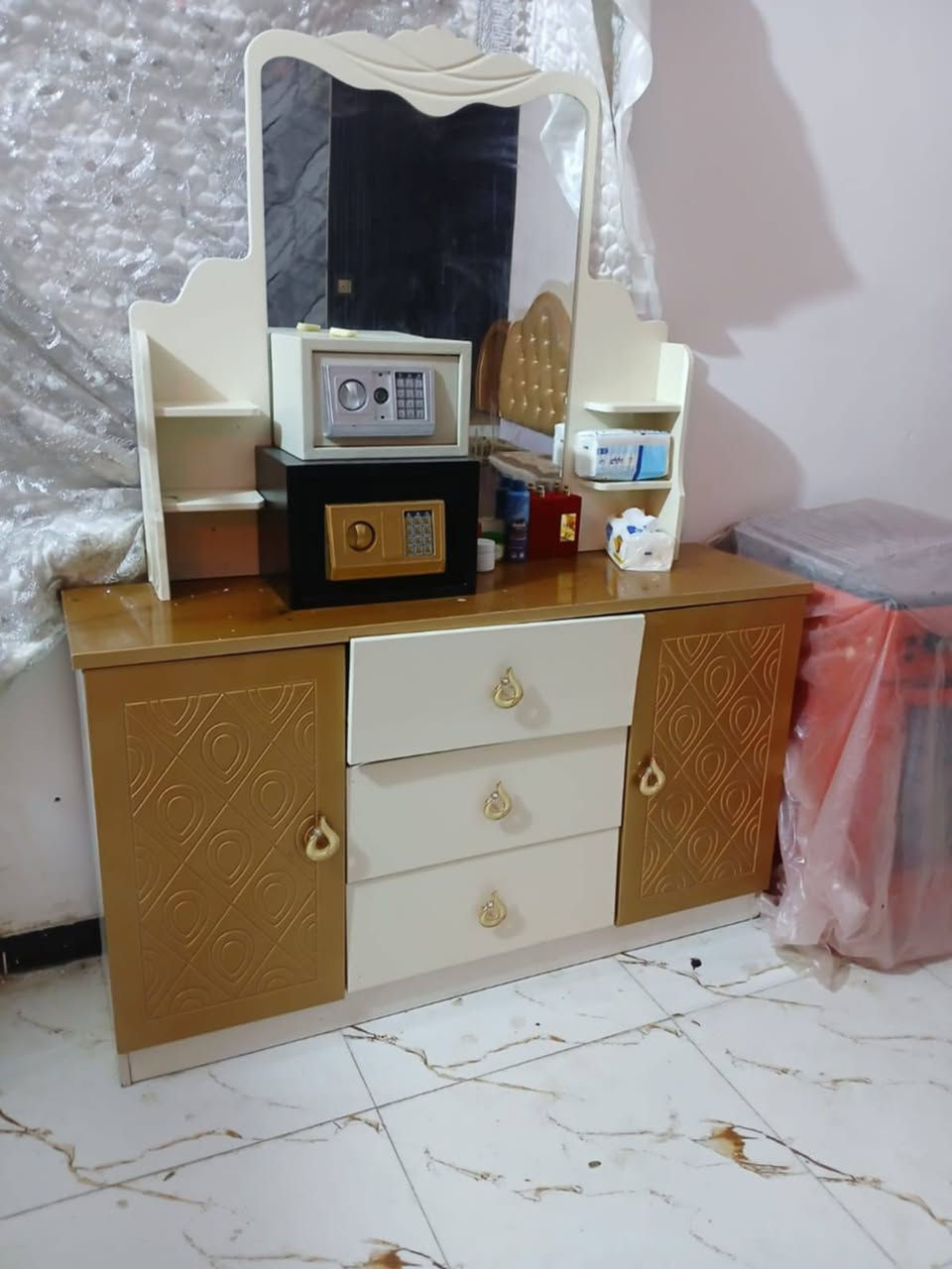 غرفه تركي كامله نظيفه. 450


**إذا كنت صاحب هذا الإعلان وتريد حذفه لأي سبب، رجاءا أرسل رسالة إلى الدعم الفني**