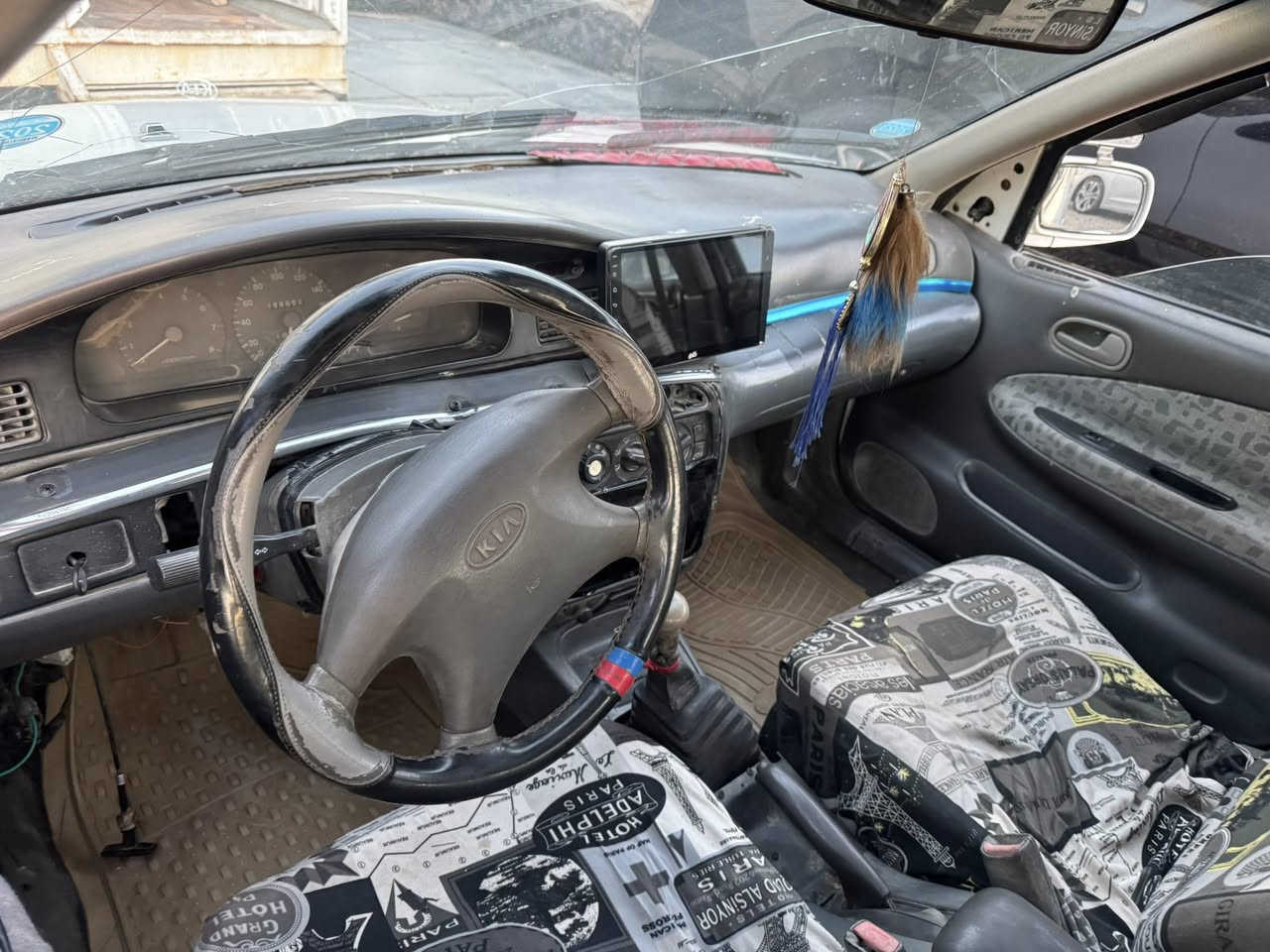 سلام عليكم كيل سيفيا موديل 95 سياره خير من لله ترايك للبصرا سعر ٢٨ وبيه مجال تصل وبيك خير ودلل ***********
