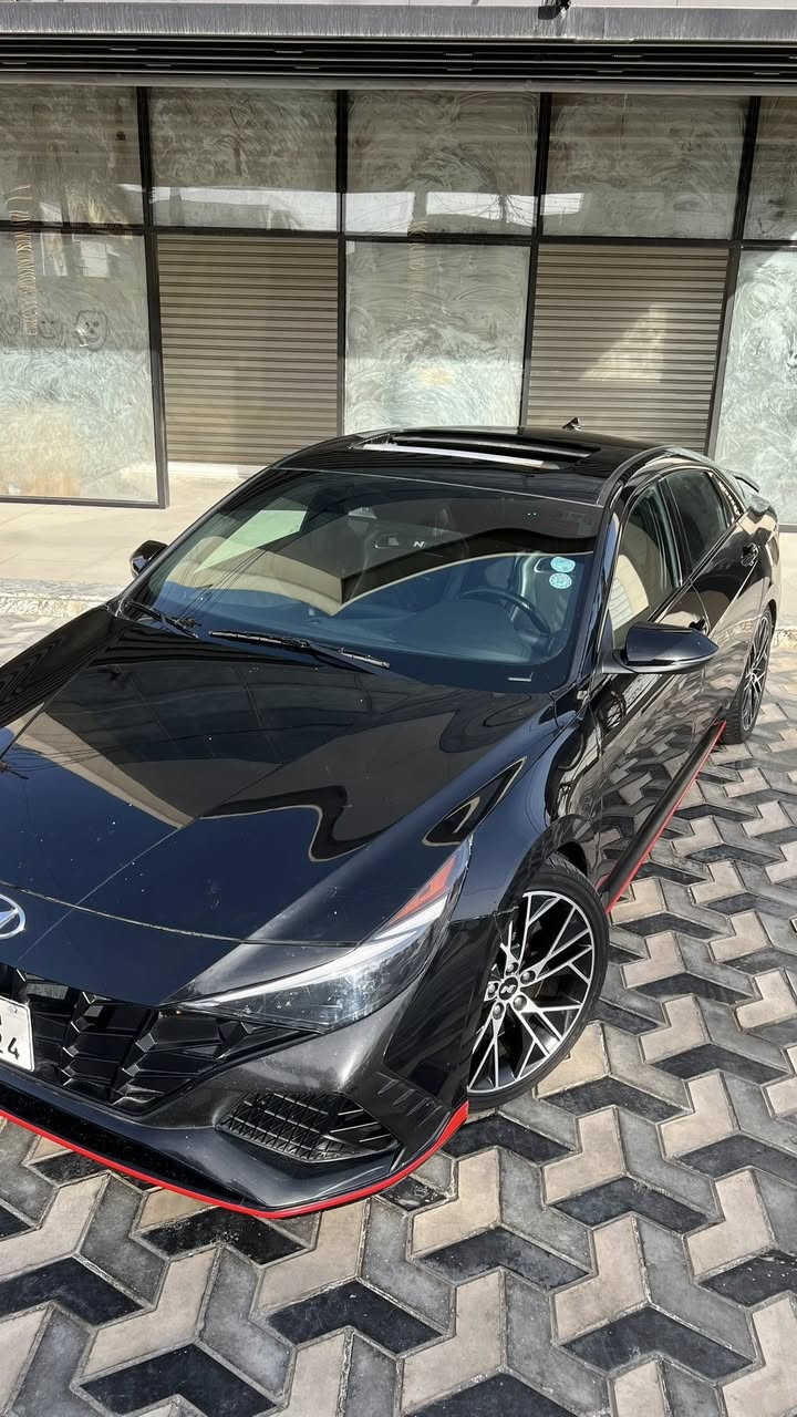 هونداي ألنترا N 🚀 موديل 2023 بيع او مراوس حسب القناعة
حادث سطحي مرفق بالمنشور البنيد صبغ بدون دواخل ( كفالة شاصي و لغد ) قطعة وحدة فقط
مكينة 2.0T و گير اوتو 8 dct ( كفالة گير و مكينة )
ماشية 25 ألف ميل 
المواصفات : 
١- كشنات ريكارو حضن مختم N 
٢- دواخل كله جلد و كنتارا 
٣- اكتف اكزوز و بوب كورن 
٤- شاشة كبيرة متصلة و نظام صوتي بوس 
٥- فتحة سقف 
٦- أن مود و عدادات خاصة / لانج كونترول 
٧- زر ngs ينطيك 10 أحصنة 
٨- دوسات و سبايدر و ويل كله خاص N 
٩- وايرلس جارج 
١٠- رادارات من كل الجهات / توقف ذاتي و قيادة شبه ذاتية
بعد كومة مواصفات متخلص 
و لا كلوب مشتغل بالدشبول السيارة جاهزة من كل النواحي 

السعر 182 ورقة و بيها مجال للشراي
مكاني بغداد / السيدية 
***********
