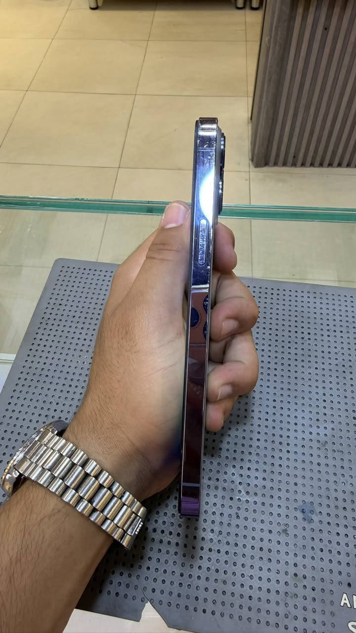 سلام عليكم 13 برو ماكس ذاكره 256 بطاريه 100 ‏مستبدل جهاز لون بحري شاشه نوعيه زينه سعره 400 عنوان سيديه شارع تجاري ***********
