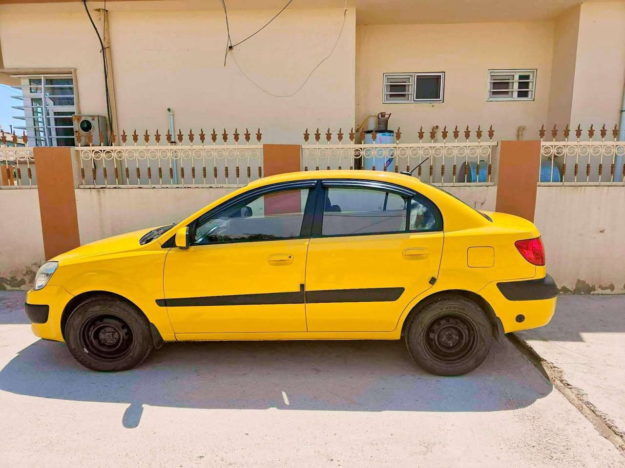كيا ريو 2009  السعر (( 79)) وبيها مجال 
مكينه كير شرط   منظومة غاز  مصفرة هيأة
(( السيارة باسمي )) طخمها تبرديها كلها شرط
الاستفسار  ***********
