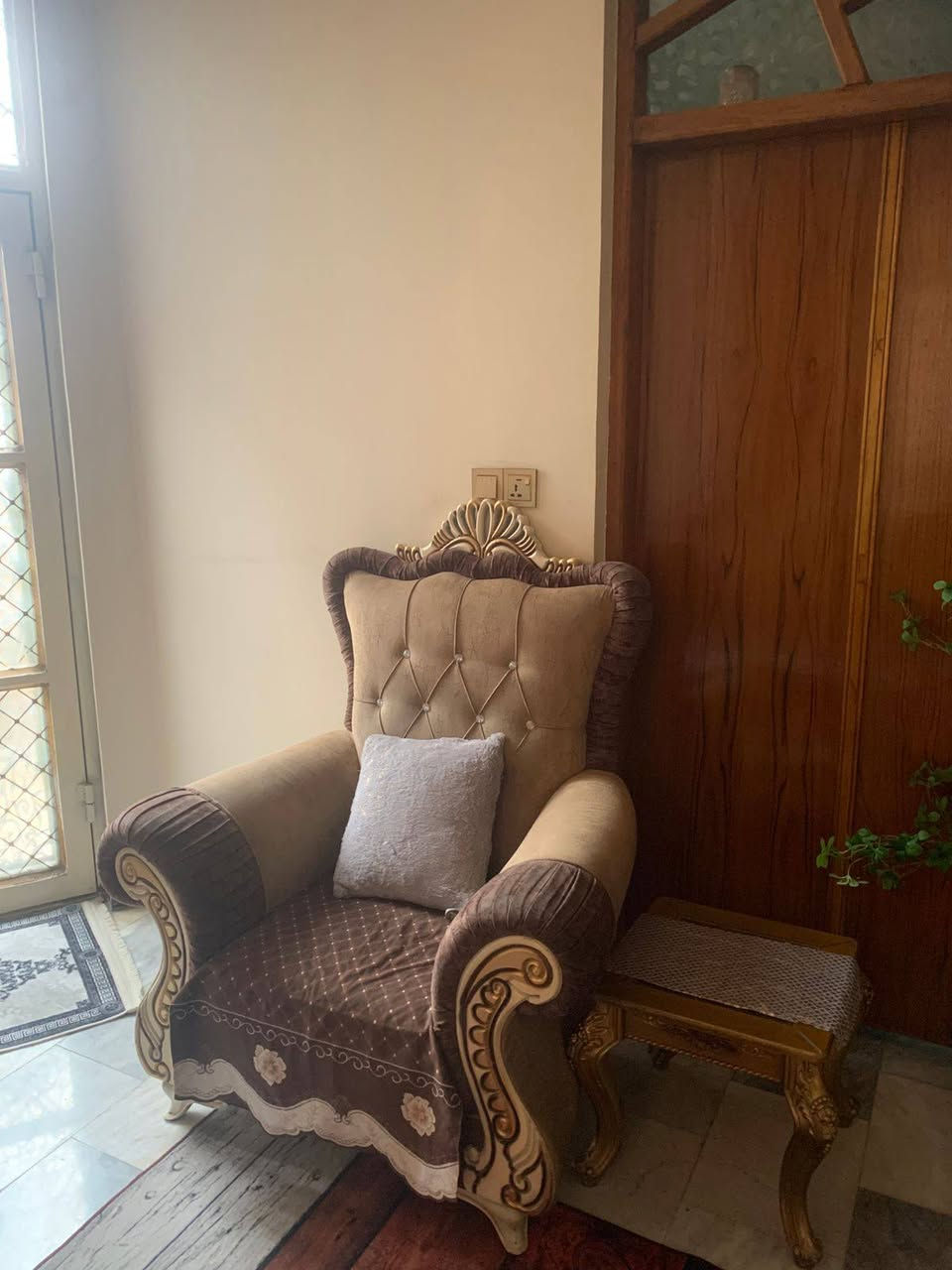 السلام عليكم تخم للبيع جديد بغداد مدينه الصدر سعر 600 بمجال بسيط رقم الهاتف  ***********
