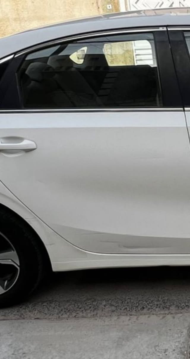 السلام عليكم سيراتوخليجي ١٩بدون حادث بدون صبغ بدون بارد فول عده الفتحه بصمة تشغيل عن بعدشاشه اعطال ترحيب وصندوك ذكي عند الاقتراب رقم بغداد دولي ب اسمي محرك١٦٠٠دوش لد نهاري فراشه بجم زينون عالي ناصي  حساس امامي خلفي مري شفط تبريد قطعتين 
السعر ١٦٢مجال بصيط
***********
مكان السماوه
