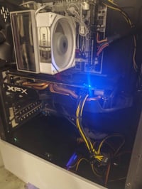 RX 580 XFX • Xeon E5 2680 V4 • ١٦GB رام