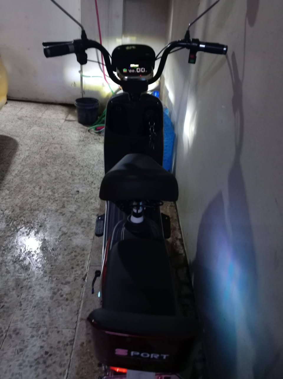 للبيع ماطور شحن
موديل 2025
لايت زينون
اشاير يمين يسار
مرايات البطاريات 4دبل الجبيره 
السعر 275اوبي مجال 
المكان الموصل الأيسر 
الاستفسار اتصل على رقم ***********
