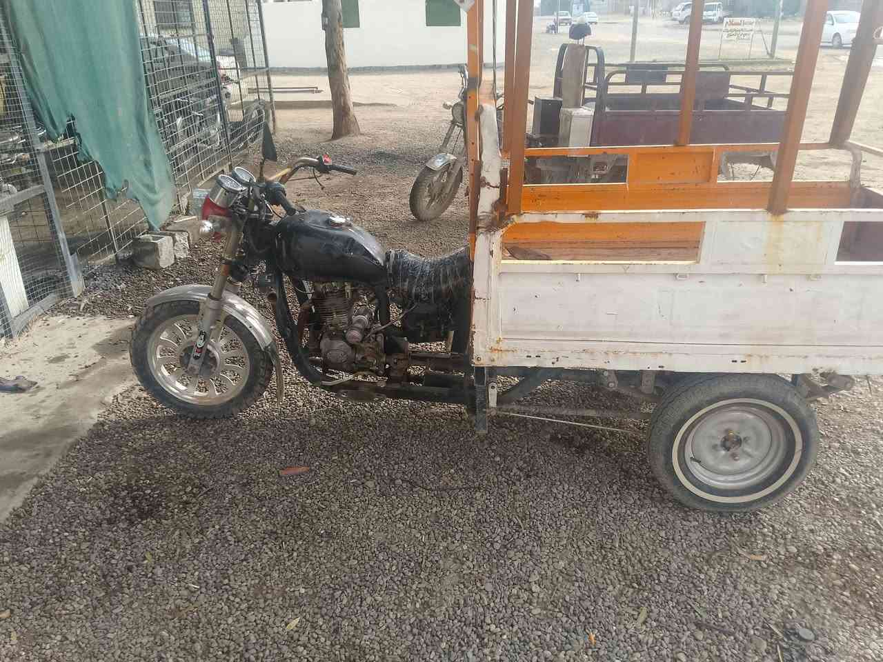 ستوته للبيع السعر 500وبيها مجال المكان القياره الحاج علي


**إذا كنت صاحب هذا الإعلان وتريد حذفه لأي سبب، رجاءا أرسل رسالة إلى الدعم الفني**