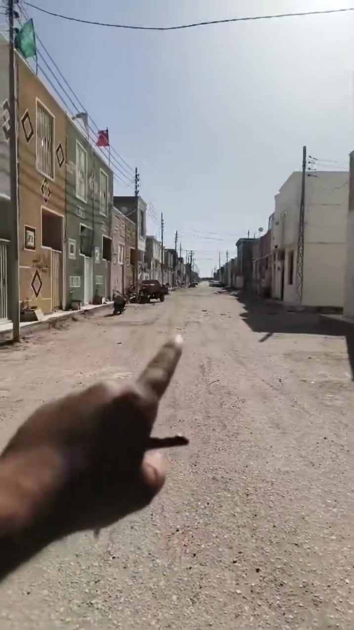 للايجار بيت 50 متر بناء جديد ب200 العنوان كربلاء طريق الرابط مجمع الابداع السكني للاستفسار اتصل ‏‪***********‬‏
#عقارات #كربلاء
