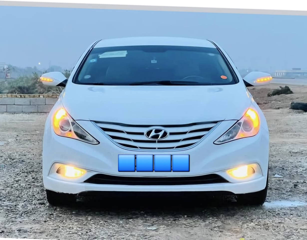 #خليجي  بيها رش تجميل البنيد وبيها رصعات بارد خفيفه شوف العين مكينه 2400 دوش گير أوتو 6 نمر

دواخل بيجي تبريد قطعتين مري شفط واشاير بالمري حساسات خلفيه شاشه وكاميرا خلفيه نظام إيكو نظامAbs ويل كب كروم 17 حاكية أتصال لايت زنون 

مكان السياره بالشطره

***********
