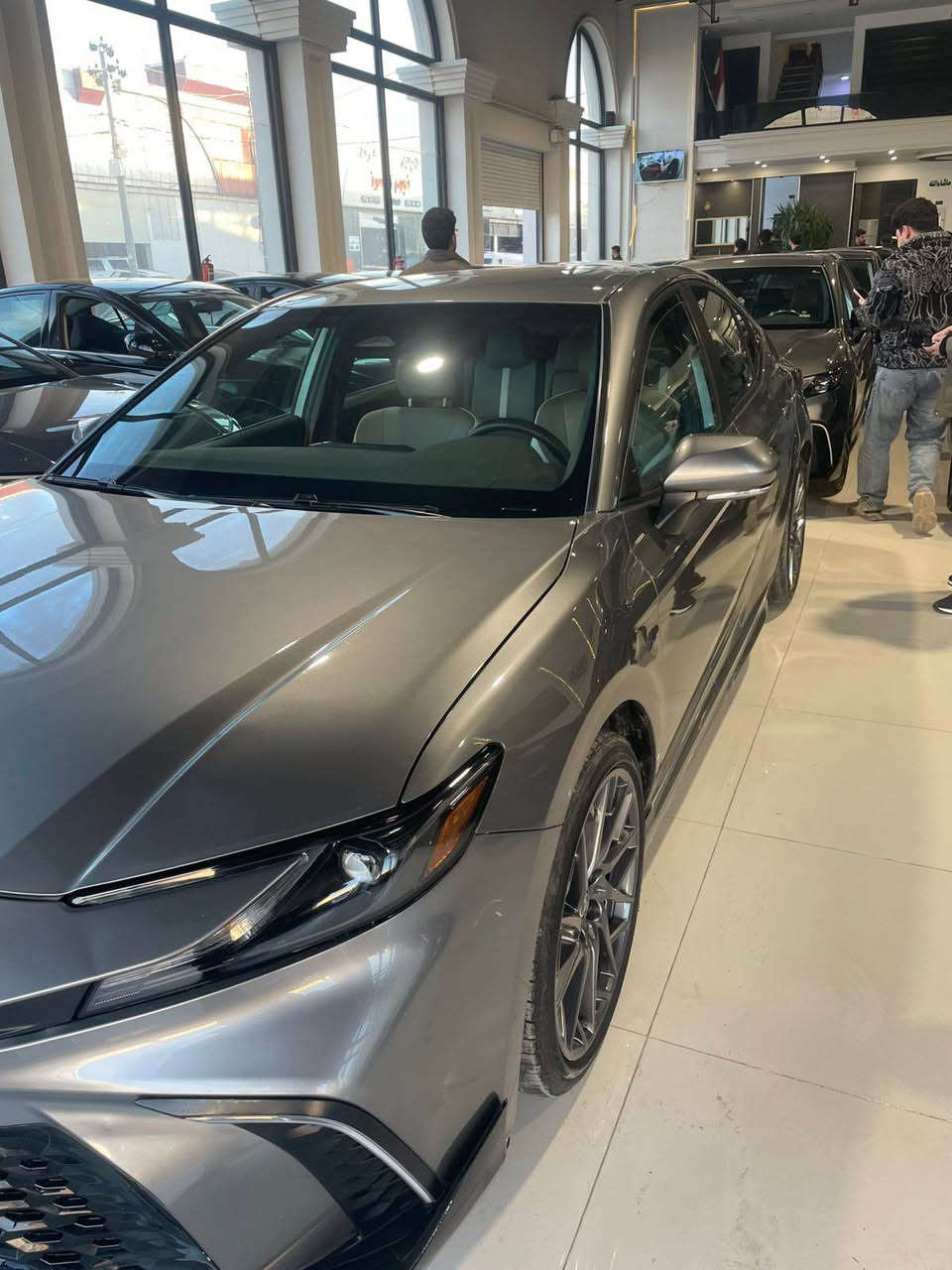 کامری مۆدیل ٢٠٢٥ .
مواسەفات  ئەمریکی Se Xp هایبێرد ٢.٥ .
***********
بێ بۆیاغ سندوقی بە بیلادی گۆڕاوە .
بێ ئێڕباگ  بێ ناوگرتن .
سەیارەکە زۆر زۆر جوانە قەپ و قۆپ و هەموو شتی بەشەرت .
سعری ٢٤٥$ وەرەقە و کەمەک مەجال 

*********** أربيل, العراق
