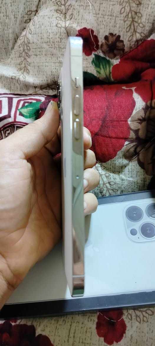 13 برو ماكس  امريكي لون ابيض بطاريه 96 كفاله مامستبدل بيه اي قطعه شرط وتر 
مكاني البصرة المعقل السعر 700


**إذا كنت صاحب هذا الإعلان وتريد حذفه لأي سبب، رجاءا أرسل رسالة إلى الدعم الفني**