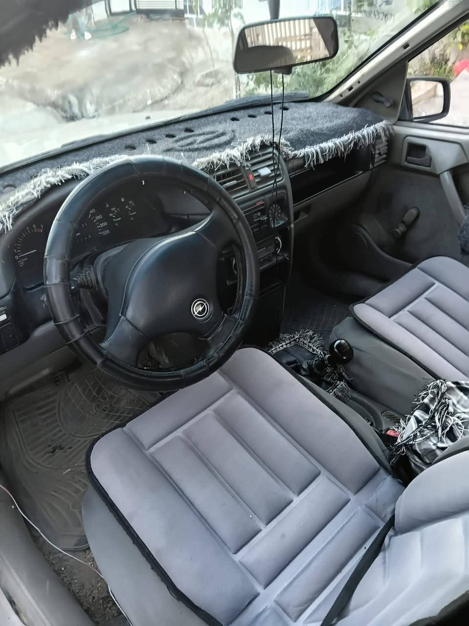 البيع اوبل  موديل ١٩٩٠
دفتر بنزين

مكينه ١٨

شرت تحويل و وكاله 

سعر ٣٩ مجال


**إذا كنت صاحب هذا الإعلان وتريد حذفه لأي سبب، رجاءا أرسل رسالة إلى الدعم الفني**