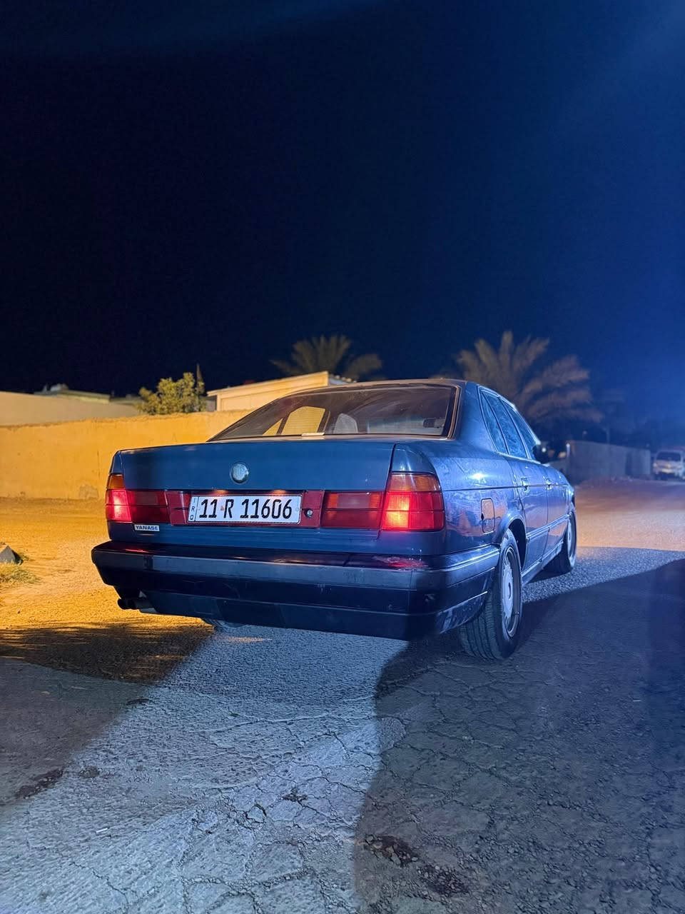 السلام عليكم
رقم او هزه جديد بسمي 
520مفتوح موديل 88 كير عادي قطره خياس مابيه  علا موضع الشركه 
مكينه كير خير من الله صدر امامي خلفي جديد 
تبريد ثلاجه بيهة كبريسر لكزز 
السياره بدون فتحة حجر الصالصه بيهة  
تخم تاير جديد 
السياره بلاديه بدون صبخ ؟ بلاديه 
الكهربائيات محد لاعب بيهن 
بس الكراسي تعبانه
***********
السعر 48بيهة مجال عيوني الك
