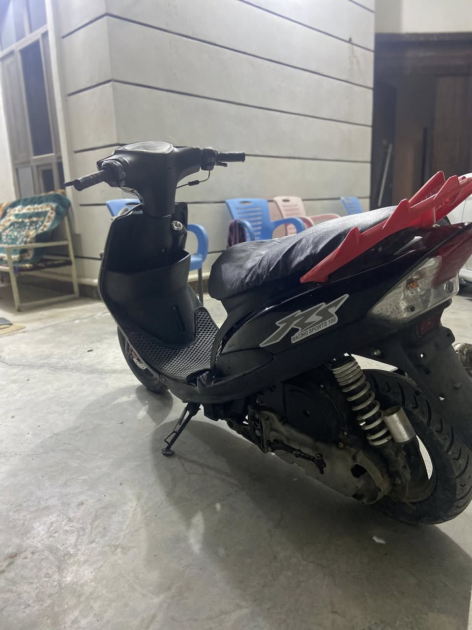 السلام عليكم ورحمة الله وبركاته ماكس عدله لبيع دراجه كامله شغاله نكره سلف بكل وقت  دراجه كامله من كلشي  لايت عالي ناصي اشاير بك لايت حساس بريك كلشي شغاله  بيها صالنصه ستيل وبيها شيال رياضي وبيها يدات بريك رياضي  وسبايدر رياضي وضفيره جديده بدون جطلات كله فيش وشوته جديده ترايش جدد لايتات جدد تعمير جديد كله دراجه خير من الله سعر ٥٠٠وبيها مجال  مكان دراجه ابو غريب زيدان


**إذا كنت صاحب هذا الإعلان وتريد حذفه لأي سبب، رجاءا أرسل رسالة إلى الدعم الفني**