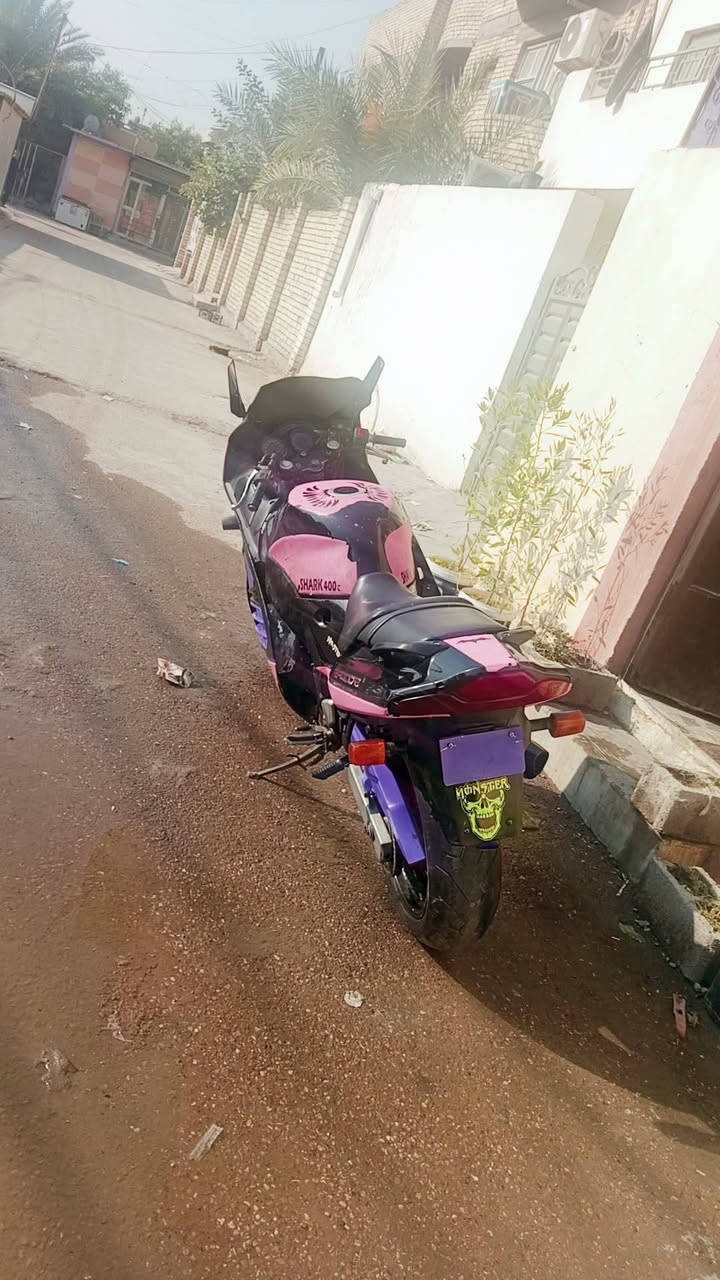 دراجه للبيع قرش في بغداد مدينه الصدر دراجه حلوه وجاهزه عاوزه بس بلكات وباتري دراجه متروكه لين ما محتاجه أو مراوس حسب رغبه رقم ***********
