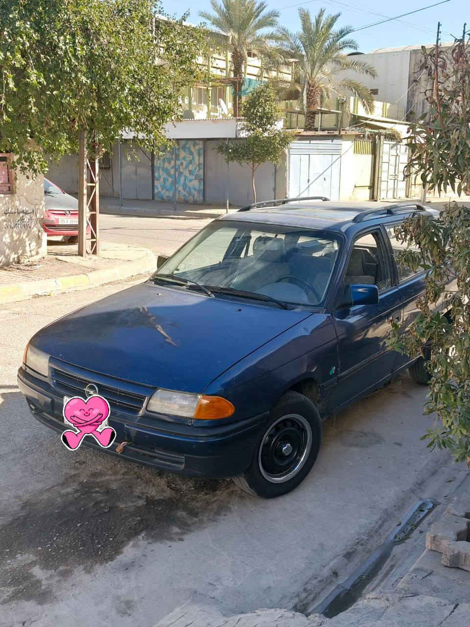 اوبل استر موديل ٩٢ محرك ١٦ كير شرط كهربائية كل شغال تايرات جديد مابي معجون مابي ضربة رقم كركوك ال٣٠ انكليزي سيارة جاهز رقم موبايل ***********
