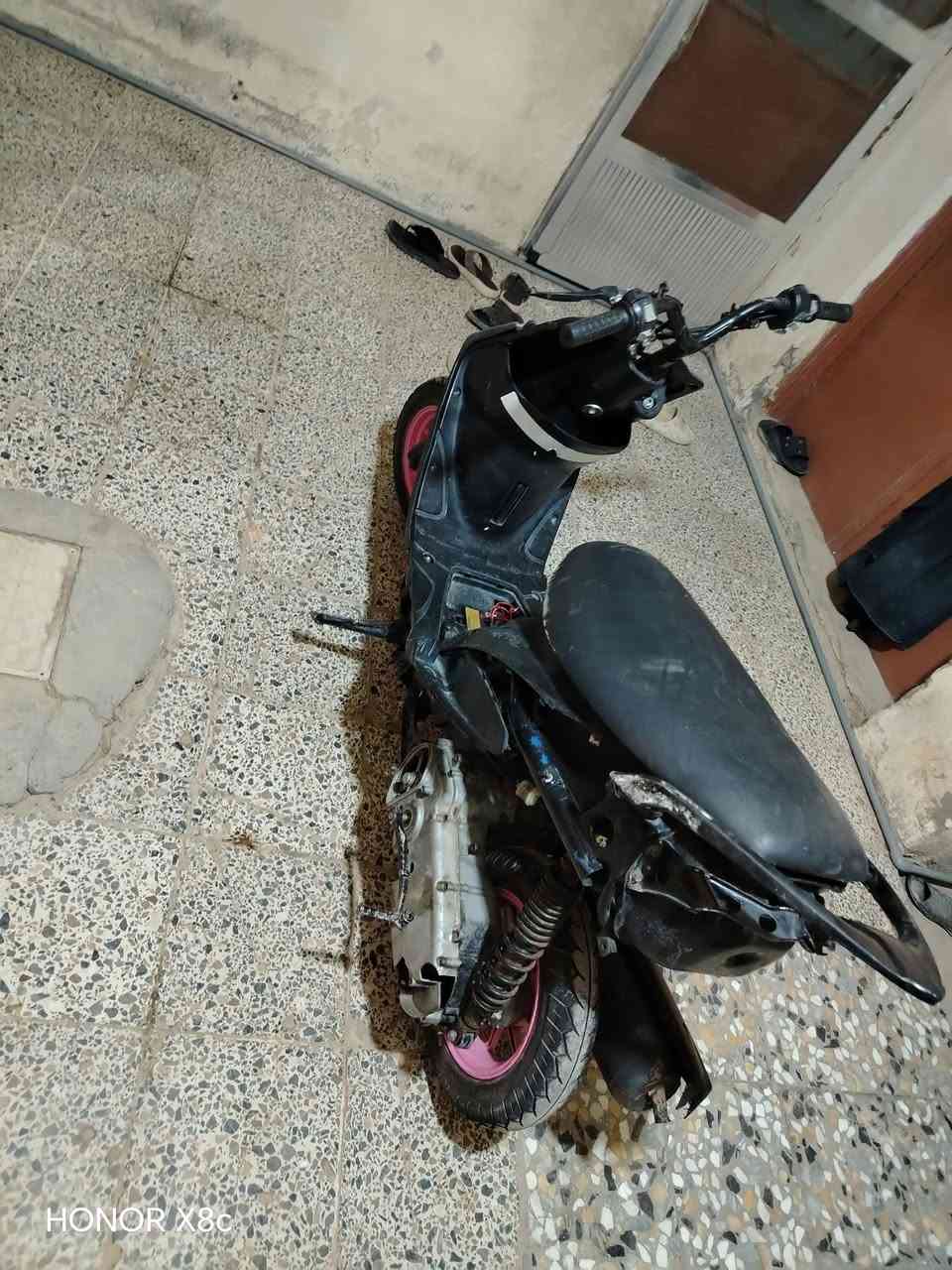 السلام عليكم دراجه ماكس عدله للبيع بس كامريته الطوف وما تشتغل سعر 150 وبيها مجال مكاني حله مركز مدينه رقمي ***********
