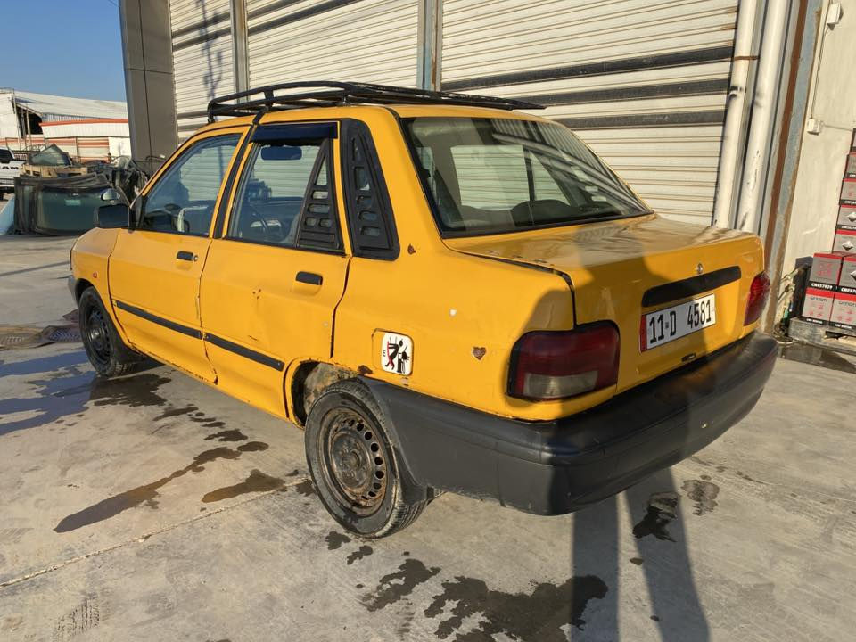 ‏سيارة سايبة 2010 مثل ما موضح بالصور باسمي تحويل مباشر عنواني ديالى السعر 23 رقم التلفون ***********￼
