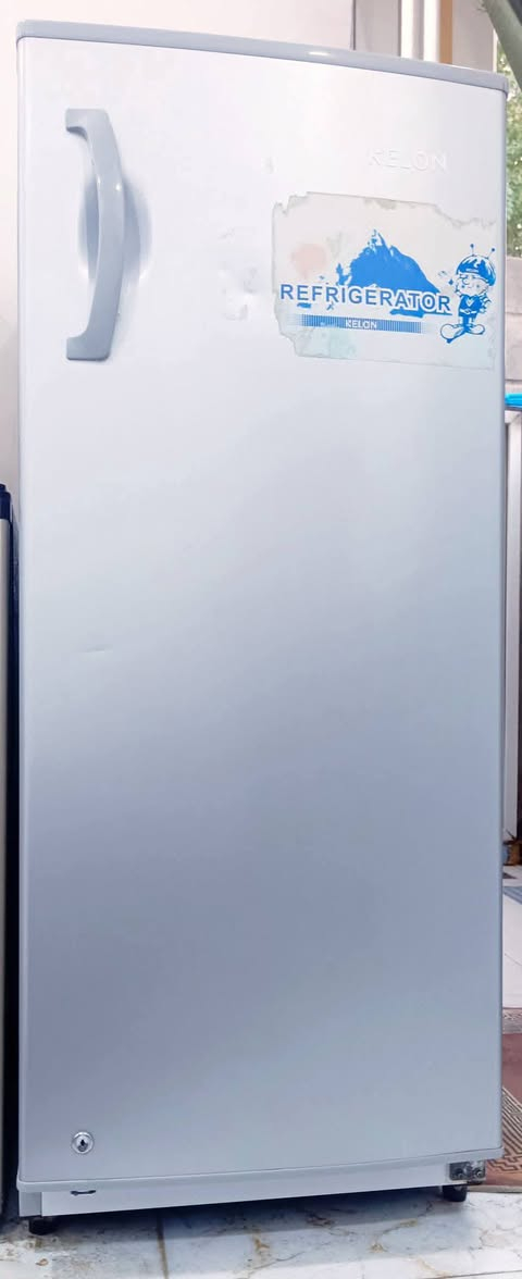 السلام عليكم
يالله اللهم صلي على محمد وآل محمد 
 طباخات للبيع :
_طباخ ايطالي نضافه فول بمعنى الكلمة 
_طباخ الماني ديلوكس نضافه فول بمعنى الكلمة
_طباخ فريش نضافه فول
 _ثلاجه (١٥)قدم استخدام قليل نضافه فول
 وصورة تشهد كدامكم هيه تحجي نضافه
_ثلاجه (٥) قدم نضافه فول
_ثلاجه شركه كيلون  (٨)قدم  استخدام قليل نضافه فول شرط الفحص  
_غساله فول اوتماتيك ١٩كيلو استعمال قليل ، جديدة فول
 
 _للاستفسار /مراسله خاص او اتصال على الرقم
الرقم/***********
