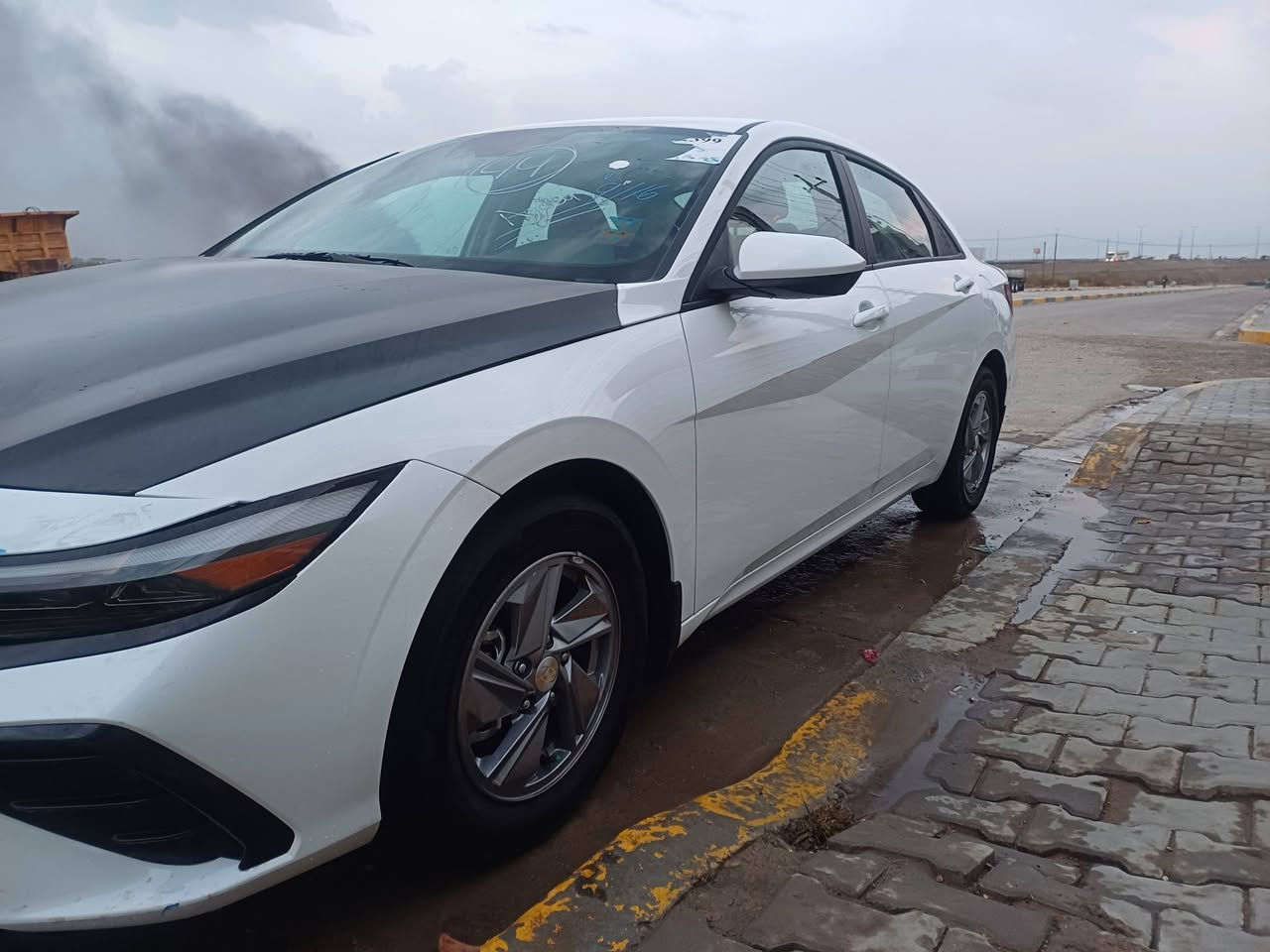 النترا 24 ماشيه 5000ميل ضرر بس بنيد تبديل والجاملغ بي بارد شبر
سعر السياره 149 وبيها مجال قليل 
سياره بدون رقم ابيع 
*********** للاتصال وبي واتساب
