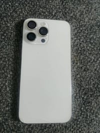 آيفون ١٥ برو ماكس • ٢٥٦ • شاشه مكسوره