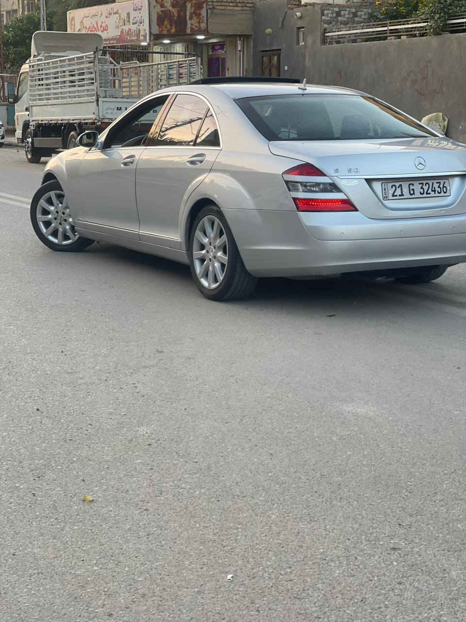 السلام عليكم 
S350
موديل2006
محرك V6
تنفس طبيعي
ابواب شفط
باب قصير
قطعه وحده تبديل الباقي مكفول 
رقم سليمانيه بسمي تحويل ثاني يوم
السعر160ورقه$
مكانه الناصرية للاستفسار 
***********
