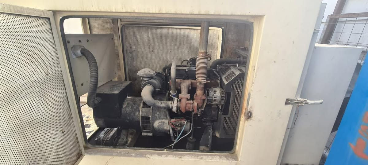 مولد بيركز كاتم باىلاديه 45كيفي البيع مكانه بغداد الشعب *********** )(***********
