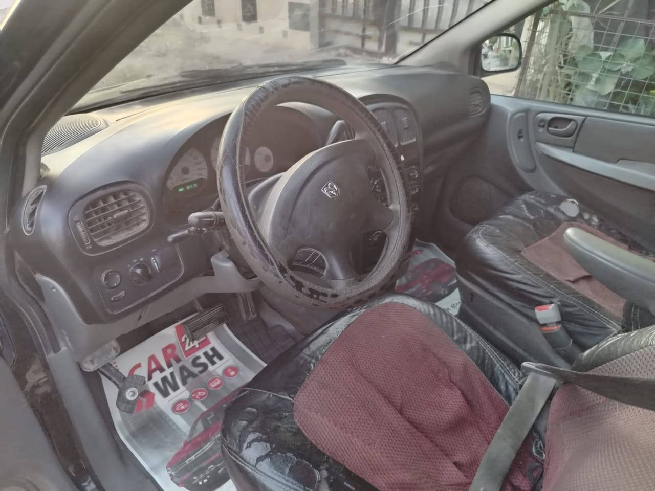 دوج كرفان موديل 7رقم بغداد سنوية باسمي سيارة كاملة فقط تبريد ميشتغل كمبريسر للاستفسار +96477***********52691827.    سعر 60بيها مجال للشراي مكاني بغداد الجديدة .
دوج كرفان موديل 7رقم بغداد سنوية باسمي سيارة كاملة فقط تبريد ميشتغل كمبريسر للاستفسار +9647707232945
