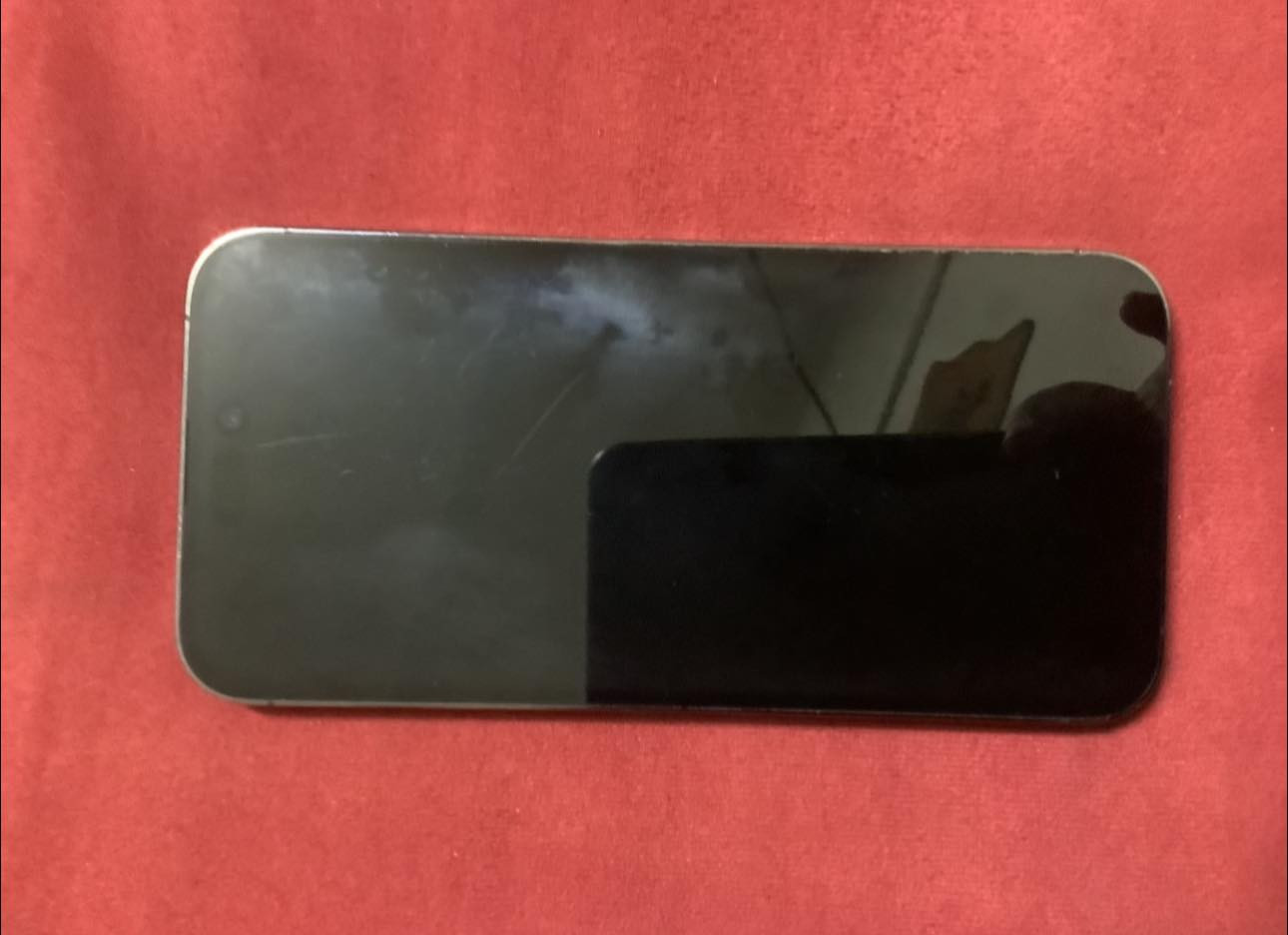 ايفون 14 برو ماكس ذ 256 بطارية 85 اللون البنفسجي المميز بالـ 14 
 نظيف ڪُـلش بلادي ممبدل بي اي شـي بدون ملحقات  
850 الف $
موقعي بغداد الصالحية
رجاءًا بَس الشراي يتفضل خاص🙏🏻


**إذا كنت صاحب هذا الإعلان وتريد حذفه لأي سبب، رجاءا أرسل رسالة إلى الدعم الفني**