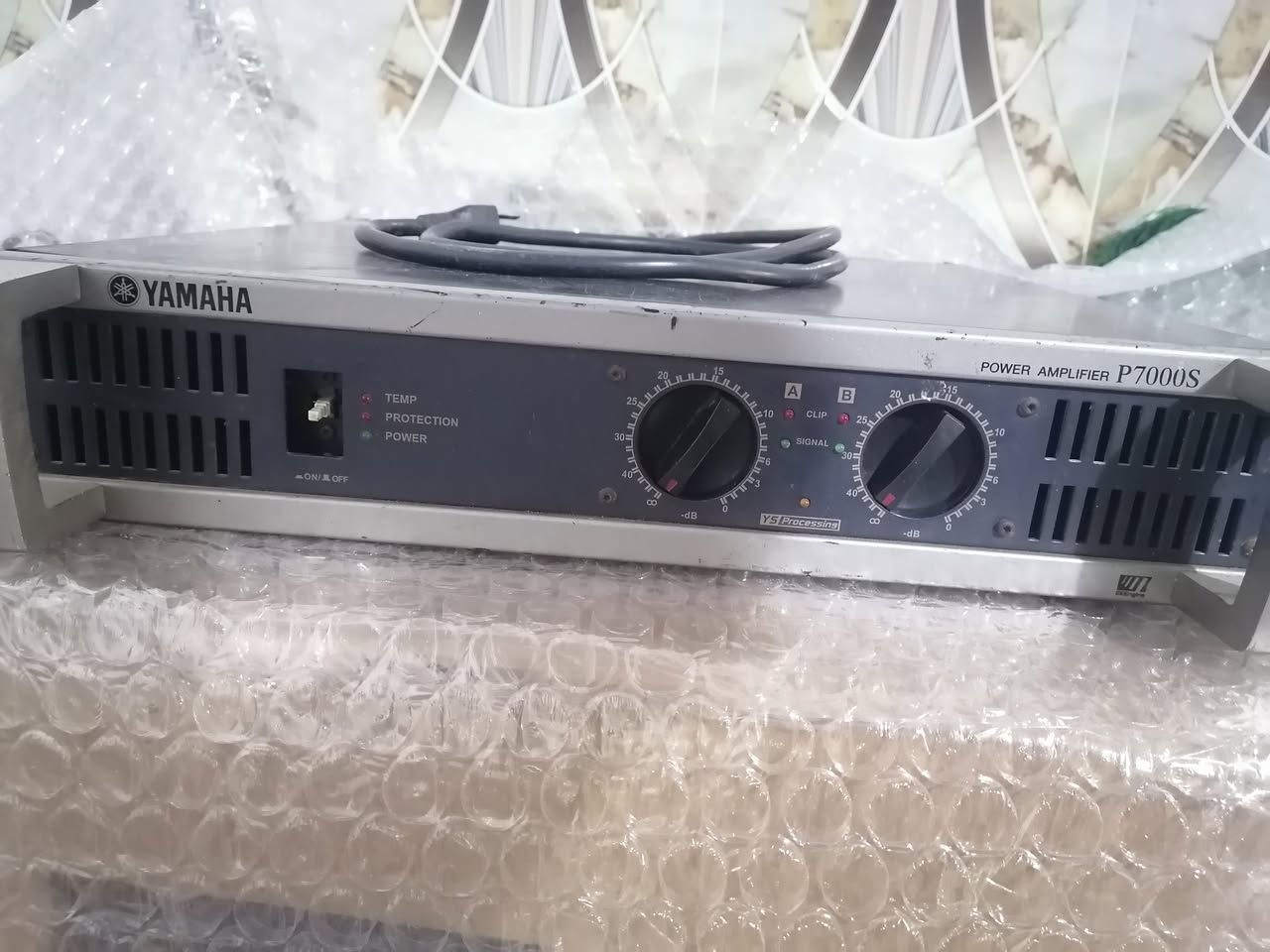 داينكورد 1600 اخرس /باور ياماها 
#داينكورد حجم 1600 #أخرس الامتياز 
السعر»»» 625 الف
#باور ياماها 7000 واط #السعر 225 الف
☎️***********
