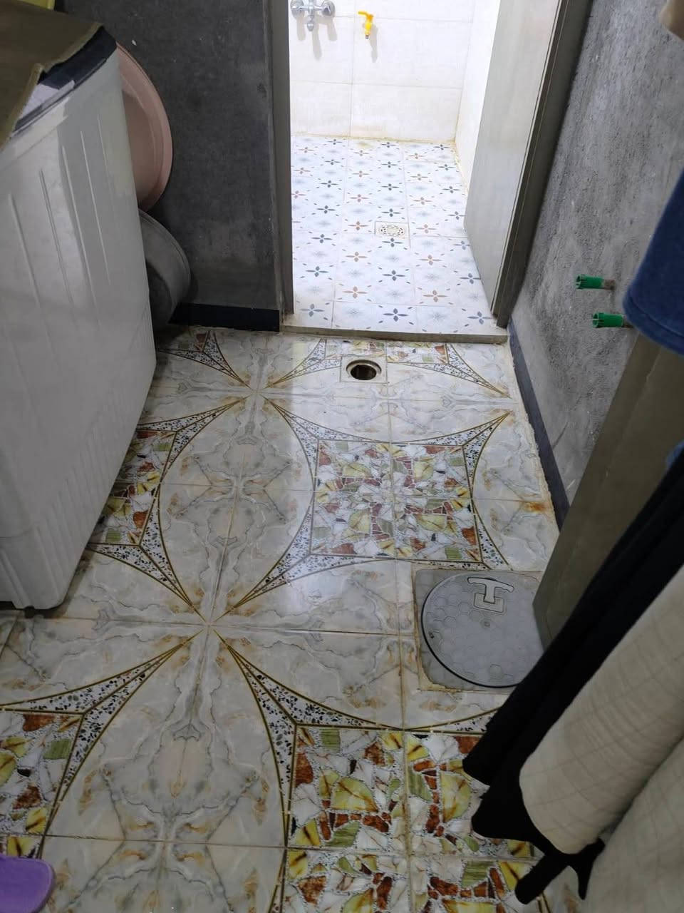 📍بيت للبيع زراعي

 في حي الرحمه قريب من طابو الايتام مقابل محطة سما الفرات بضهر دور الايتام بصف مدرسة الصفا الابتدائية بناء حديث درجى أولى سنه 2024 مساحة 174 وياه قطعه 100 متر مدفونه ومحدوله وجاهزه للبناء يعني المساحة كلها 274 بي منضومة كاميرات محيطية كهرباء ثري فيز 3 خطوط وبي مولد سحب وماء اساله بدون ماطور يصعد مشمول بلطابو مرفوعة معاملته بلبلديه موقعه كلش حلو على شارع 30 صاير
_____________
للاستفسار ومعرفة التفاصيل مراسلة او اتصل واتساب :
📞 *********** واتس
📞 *********** شريحة
