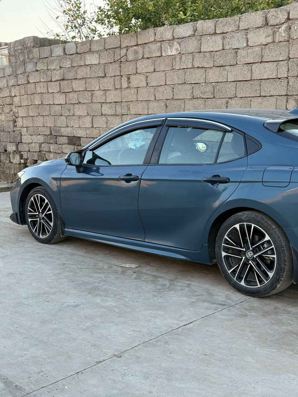 بيع متوازي حيييل قفل 185 ورقة
كامري هايبرد 25 فئة Se
تحكمات رادارت حساسات 
كشانة تدفئة 
***********
