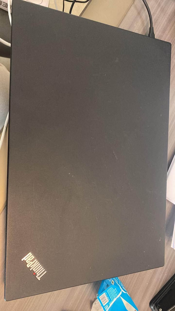 thinkpad للبيع
لينوفو ثنك باد
جيل ٨
رام ٨
هارد ١٢٨ ssd
شاشه ١٥ 

٢٠٠ الف
***********
