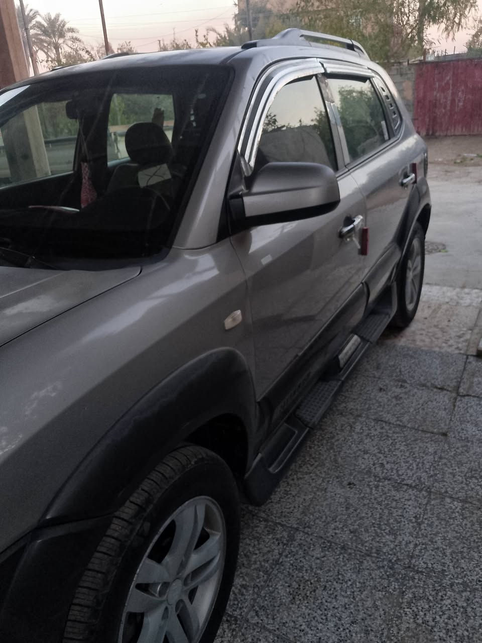 السلام عليكم
توكسان موديل 2009بغداد باسمي سنويه صاقطه صار ثلاث اشهر كير محرك مكفوله من الصبغ والتبديل ماعدا تعديل على البارد الباب الخلفي جهة السائق بيها تعديل على البارد رايدها 115وبيها مجال بغداد كاظميه شاطئ التاجي قرب جسر المثنى وهذا رقمي انصل وبيك خير تدلل ***********
