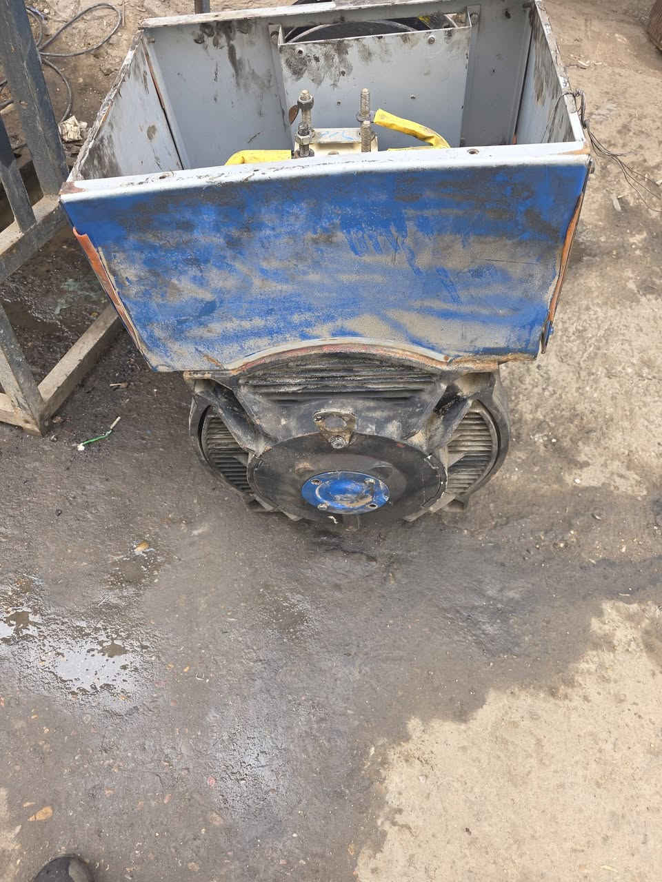 السلام عليكم راس توليد 275 كيفي لف جديد ضمان شهر مكان حله
***********
***********
