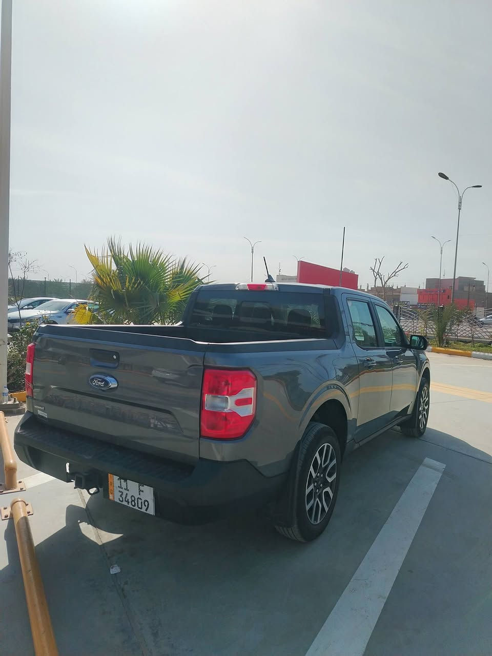 للبيع فورد مافرك موديل 23 أمريكي
حادث جاملغ أمامي + خلفي بدون دواخل رقم الشاصي مرفق مع المنشور
فول مواصفات LARIAT
بصمة تشغيل
تحكمات ستيرن جهتين
ستيرن هيتر 
كير موس
هاند بريك بصمة
رادار أمامي
كروز سرعة 
حساسات امامي خلفي 
شاشة كبيرة كامرة
كراسي جلد + كهرباء ثلاث طكات
كرسين تتدفئه 
قطعتين تبريد
حجم المكينه 2.5L هايبرد ماشية 58km
سيارة بحالة الوكالة مابيها اي نقص جاهزة
رقم بغداد انكليزي بأسمي شرط التحويل السعر 205 اوبيها مجال للشراي مكاني ديالى بعقوبة للستفسار أتصال ع الرقم ***********
***********
