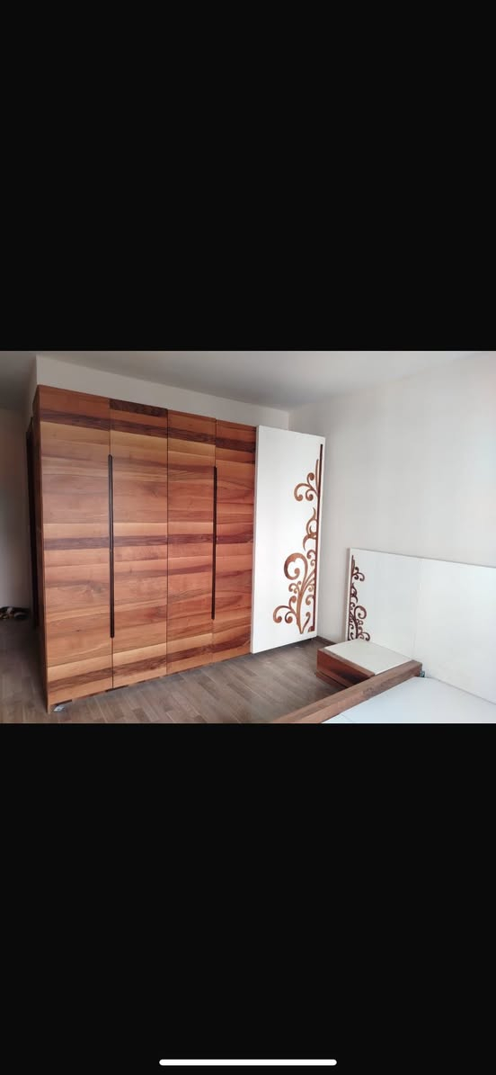 السلام عليكم غرفه نوم كامله نفرين كل وحده وسعرهه المكان تكريت حي العصري نهايت شارع البلديه يم أسواق البركه الرقم بي الانتصال واتساب ***********
