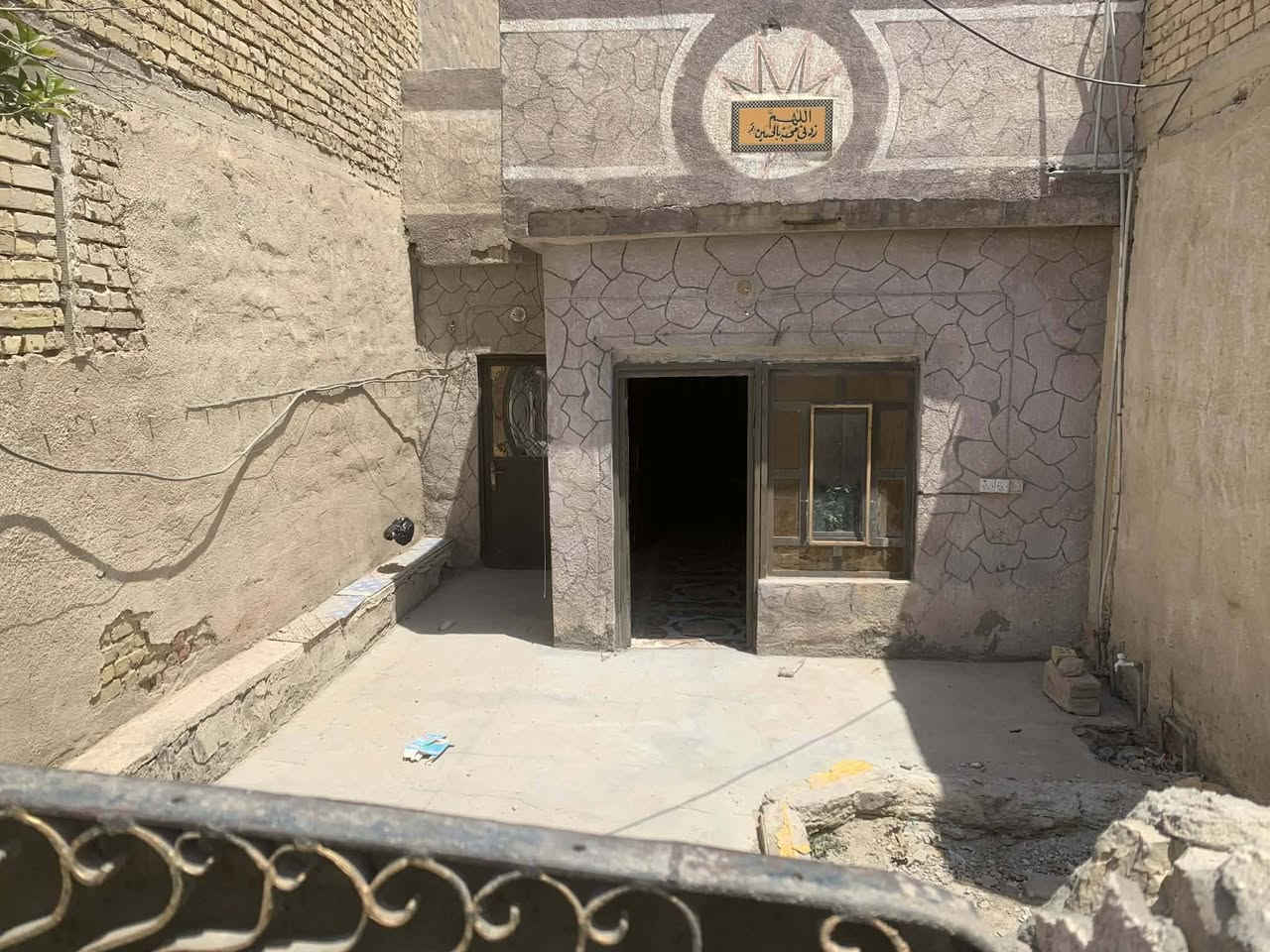 سلام عليكم عندي بيت للبيع شارع الطيار قريب على شارع مال طيار رقم استفسار ‏‪***********‬‏
